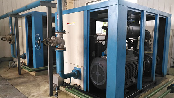 影响空气压缩机排气量的因素有哪些？